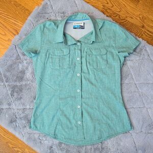Magellan Fish Gear Button Down Shirt, Women's Medium, Great Condition